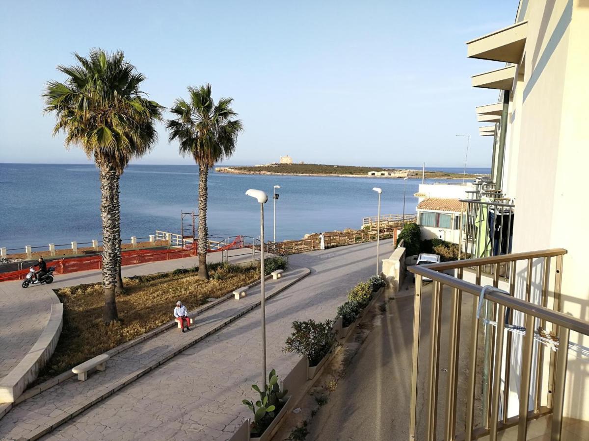 Hotel Vittorio Portopalo Di Capo Passero Экстерьер фото