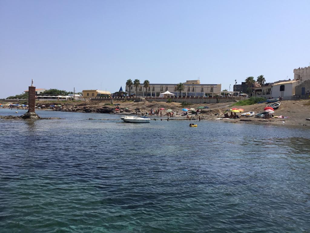 Hotel Vittorio Portopalo Di Capo Passero Экстерьер фото